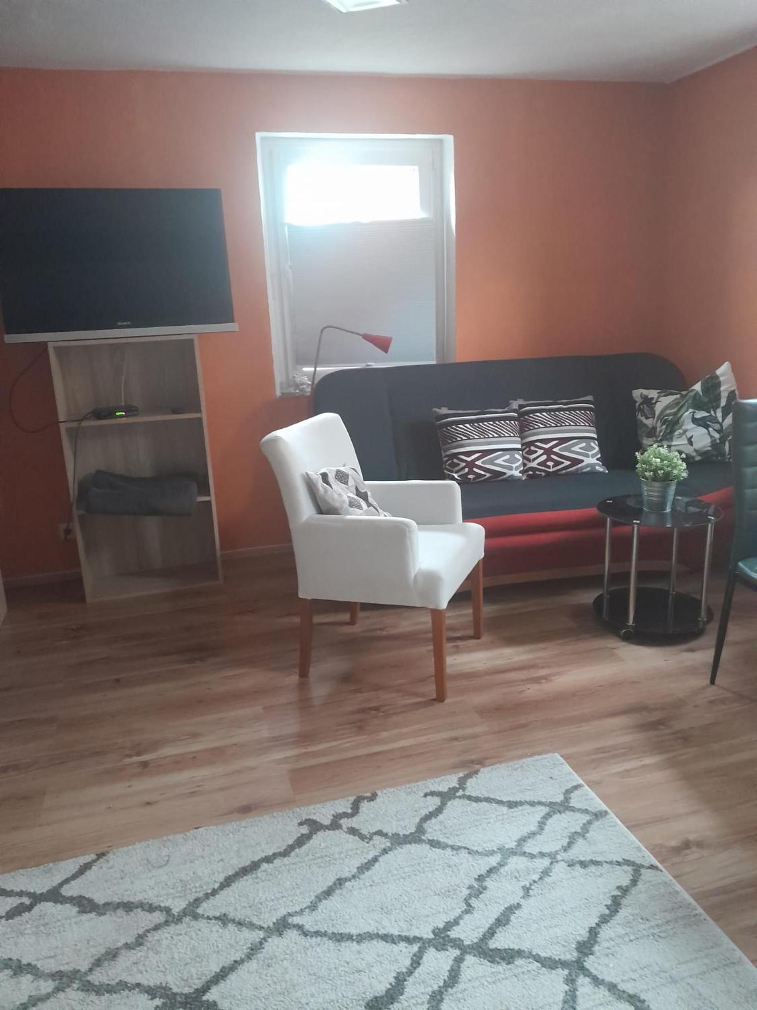 Ferienwohnung Gisela Jockgrim Exteriör bild